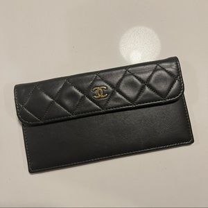 Chanel dark green envelope wallet